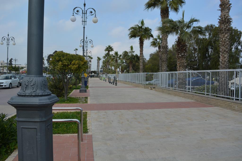 לרנקה P L Panagiotis Apartment מראה חיצוני תמונה