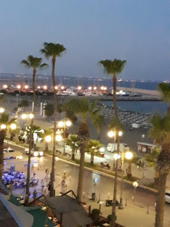 לרנקה P L Panagiotis Apartment מראה חיצוני תמונה